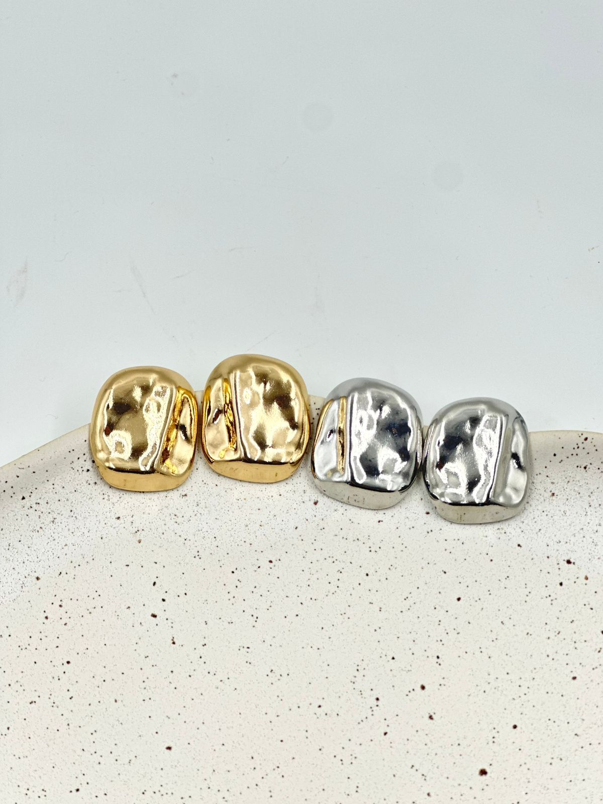 Brinco orgânico martelado