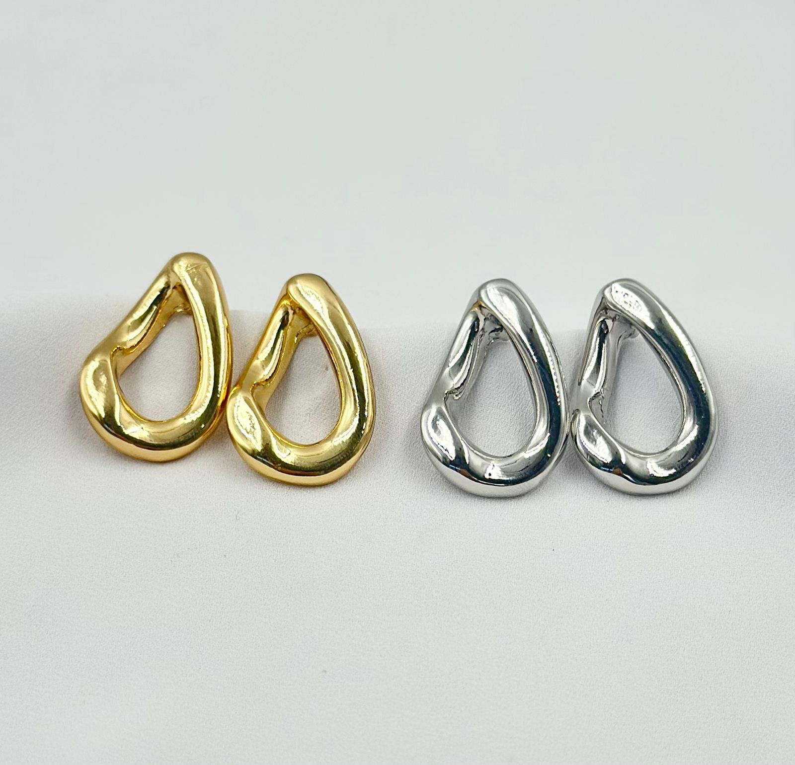 Brinco Orgânico Gota Vazada