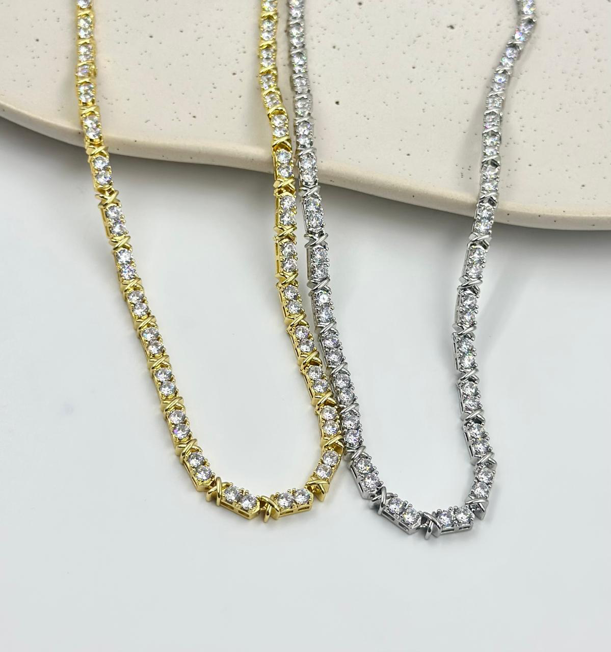 Colar Riviera Com Pontos De Luz