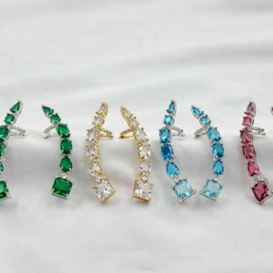 Brinco Ear Cuff com Seis Cristais