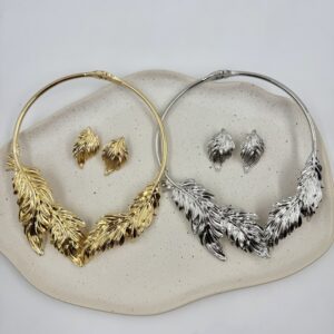 Conjunto Brinco Com Colar De Aro Com Folhas Texturizadas