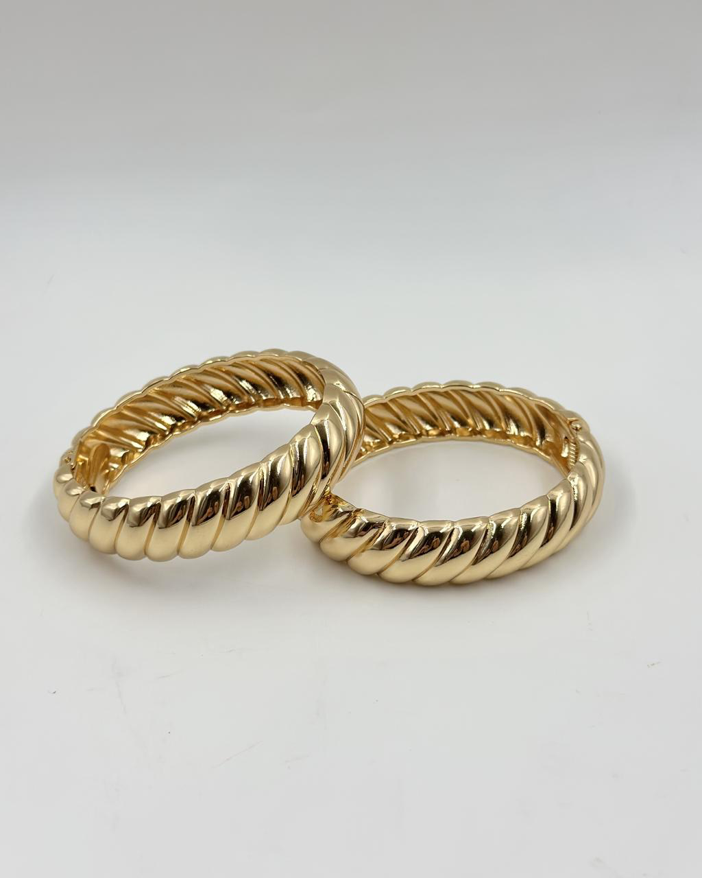 Bracelete Torcido