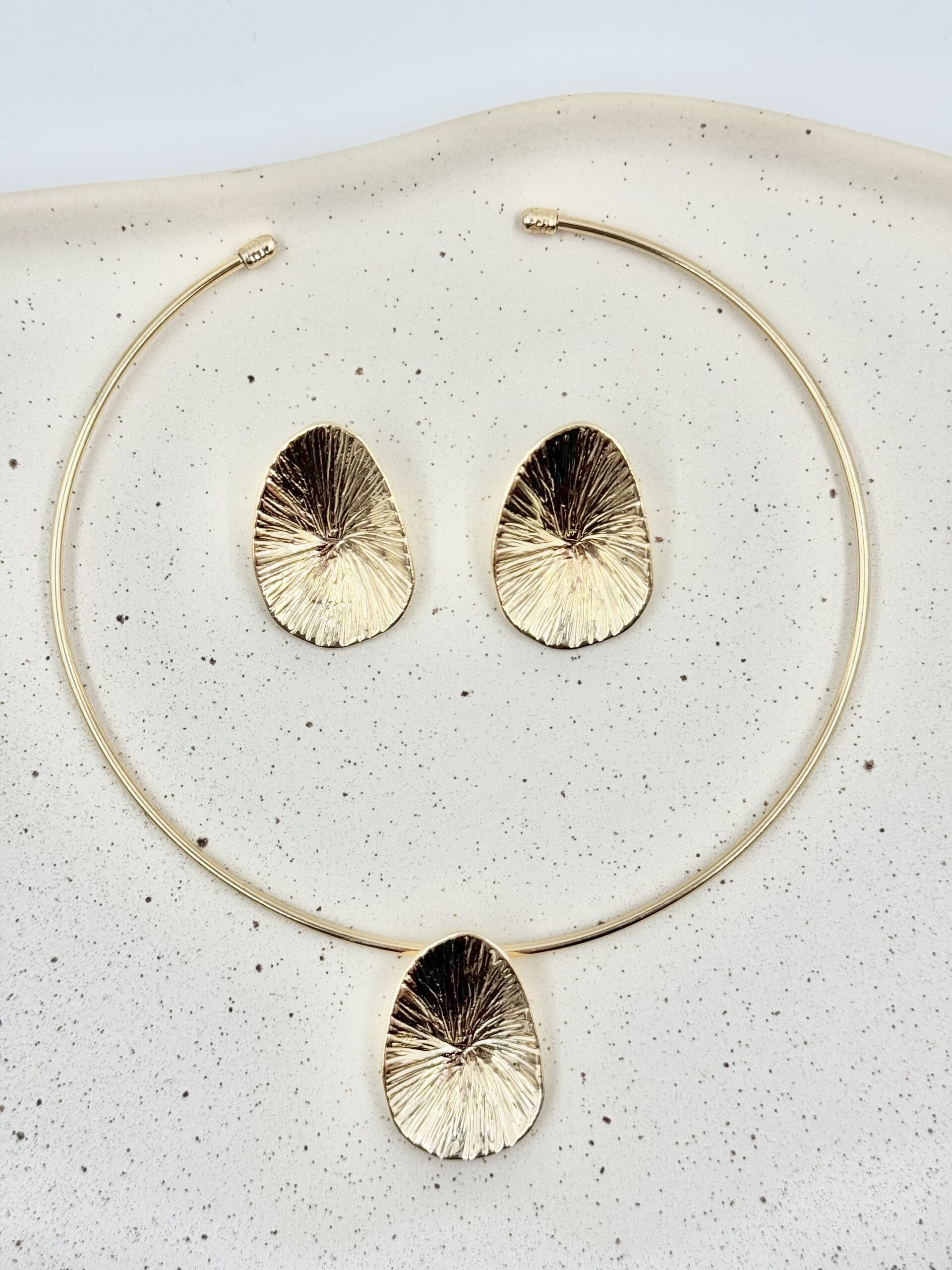Conjunto Aro Oval Texturizado