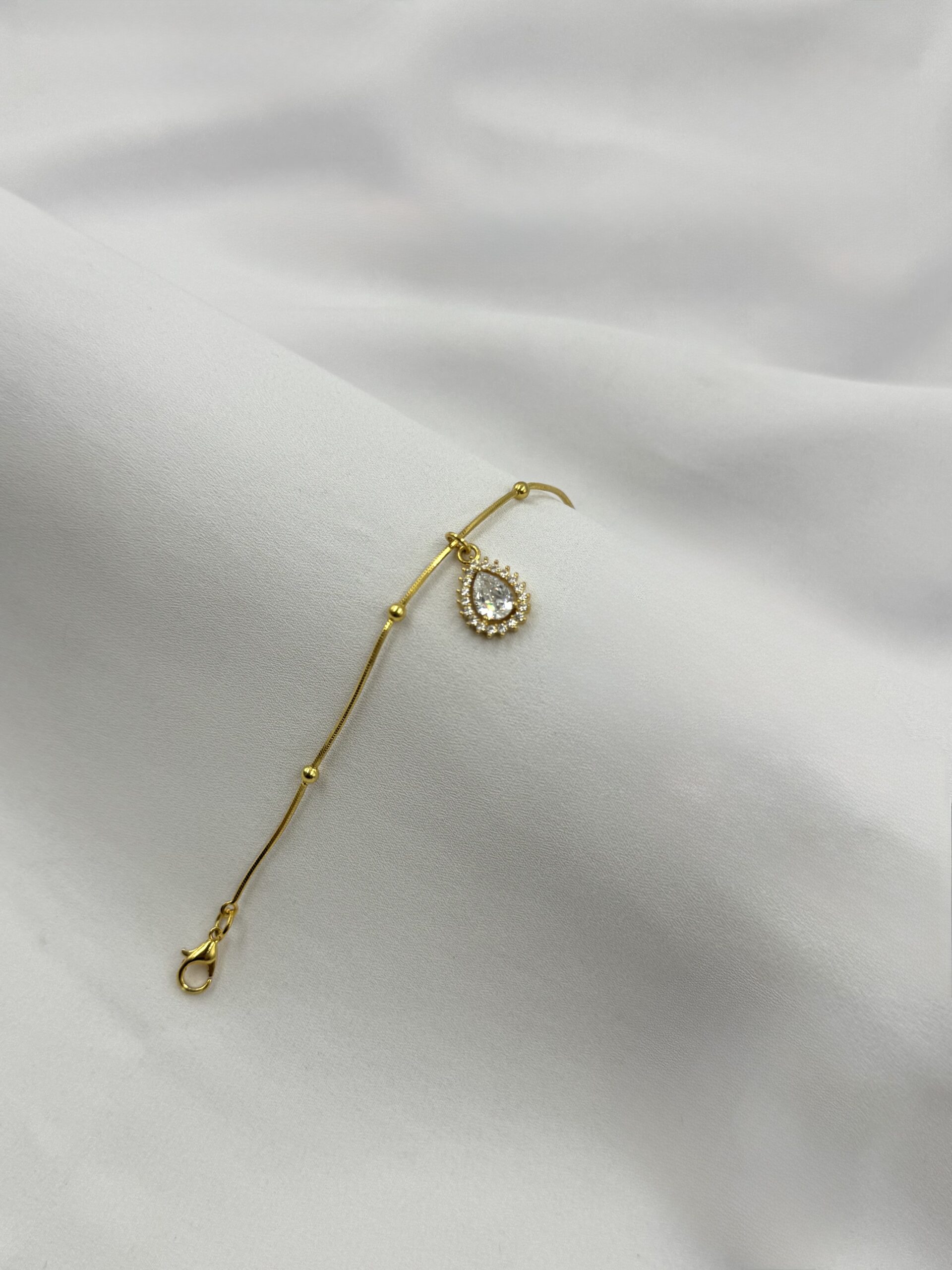Pulseira Veneziana Com Pingente De Gota Cravejada