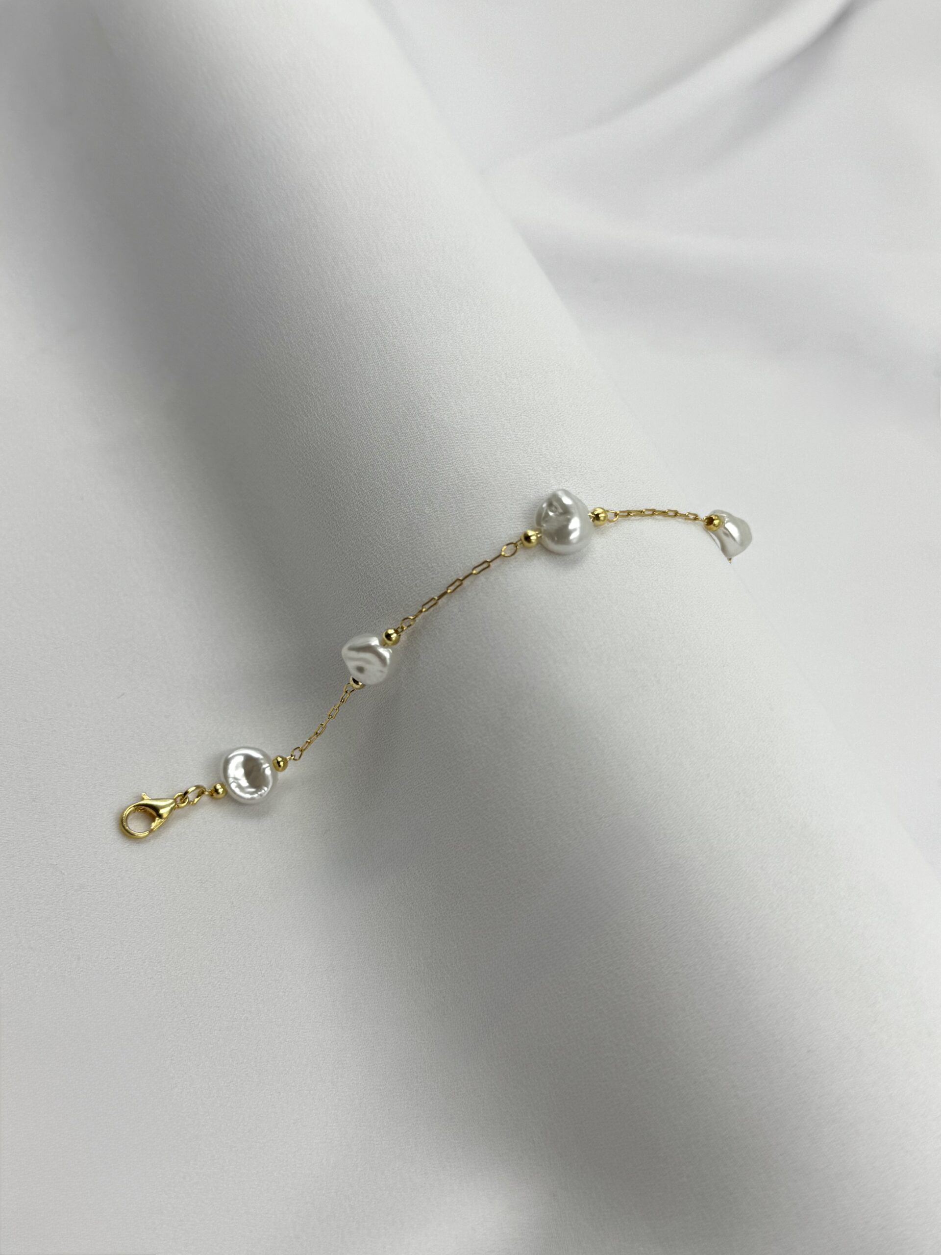 Pulseira De Pérolas Barrocas Espaçadas
