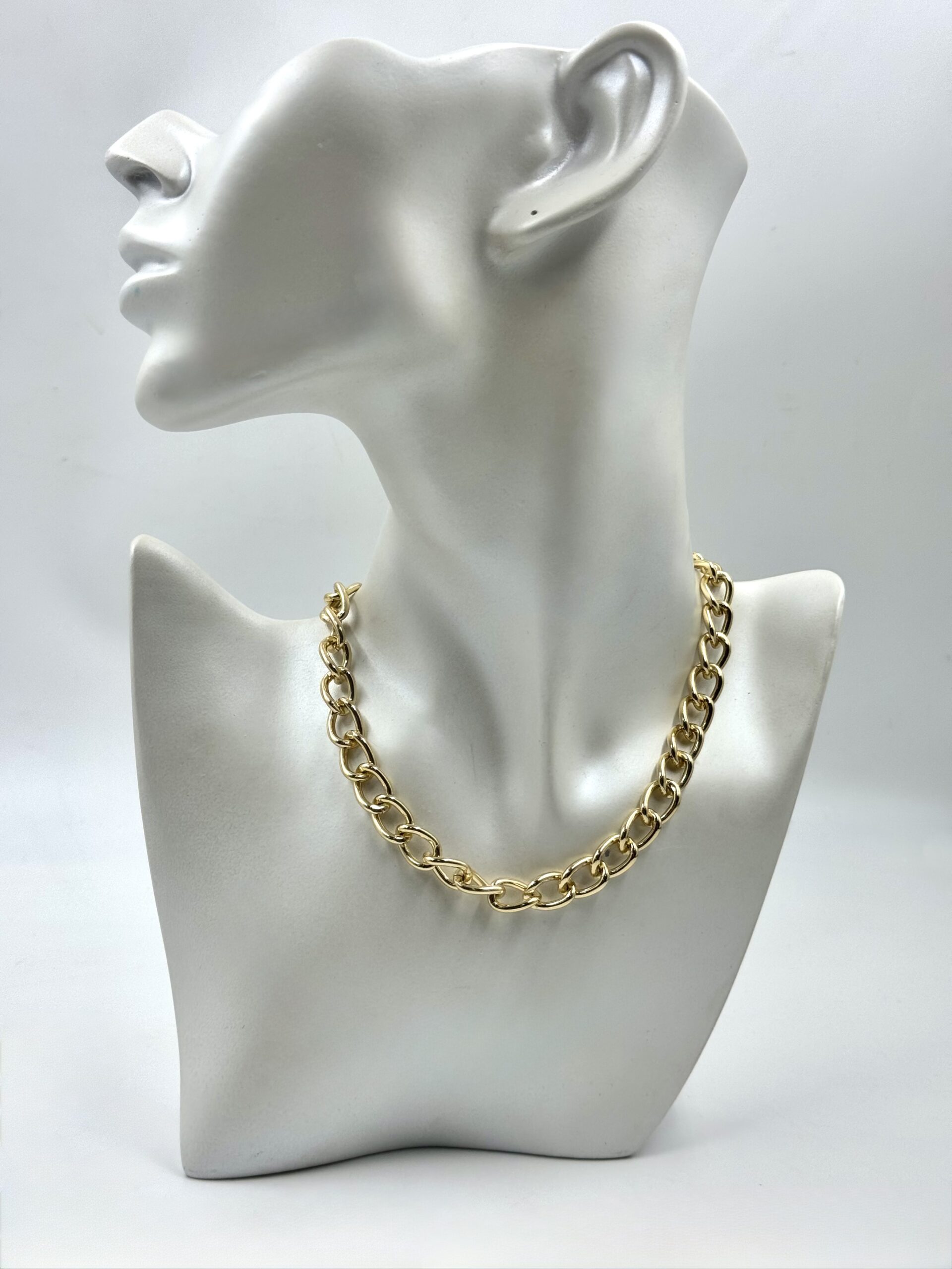 Colar Choker Corrente