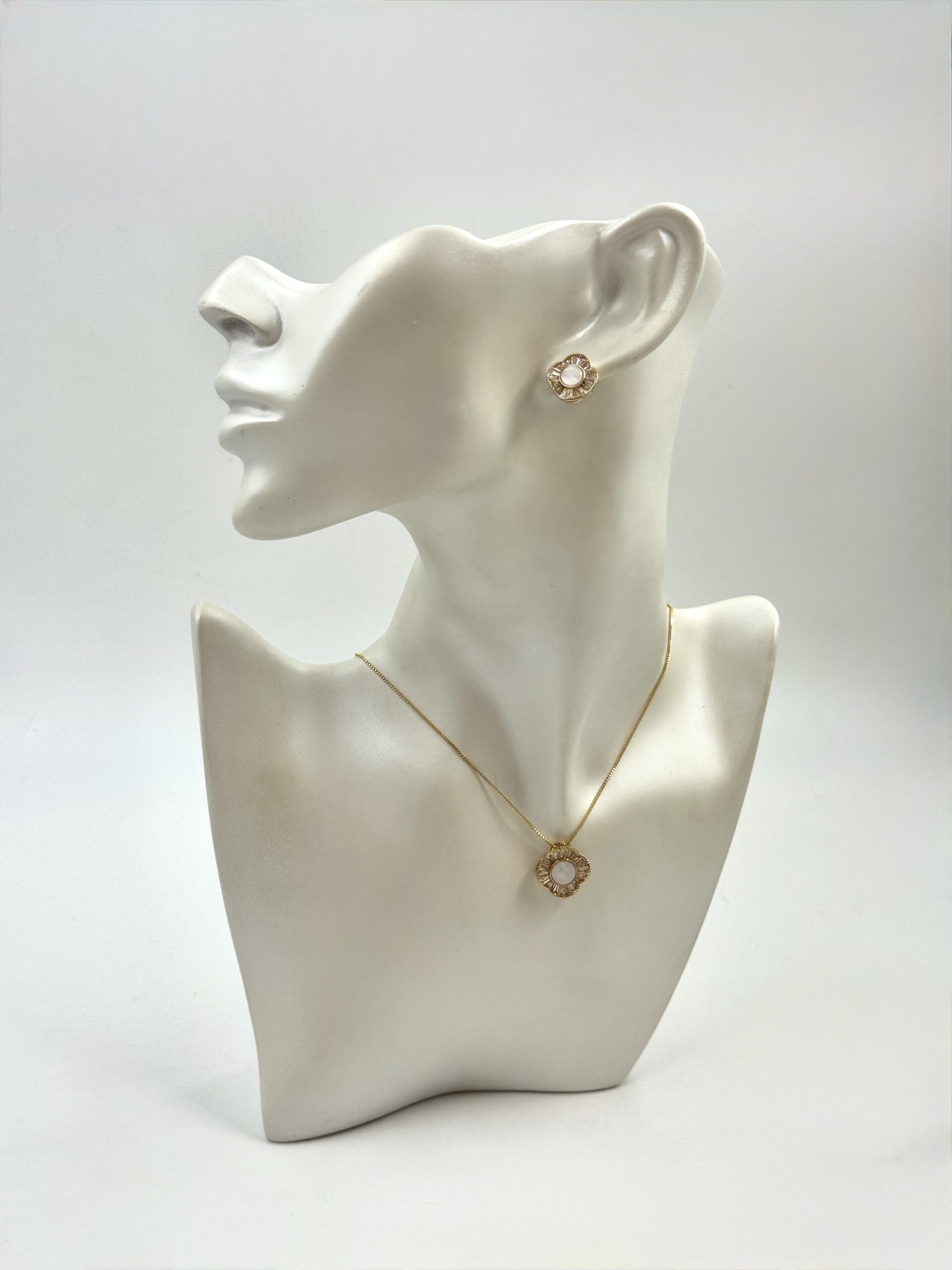 Conjunto Modelo Trevo