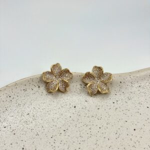 Brinco Flor Cravejada