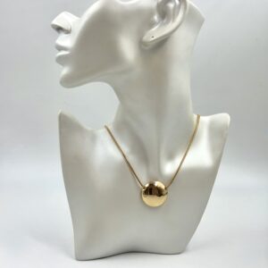Colar Com Pingente Medalha