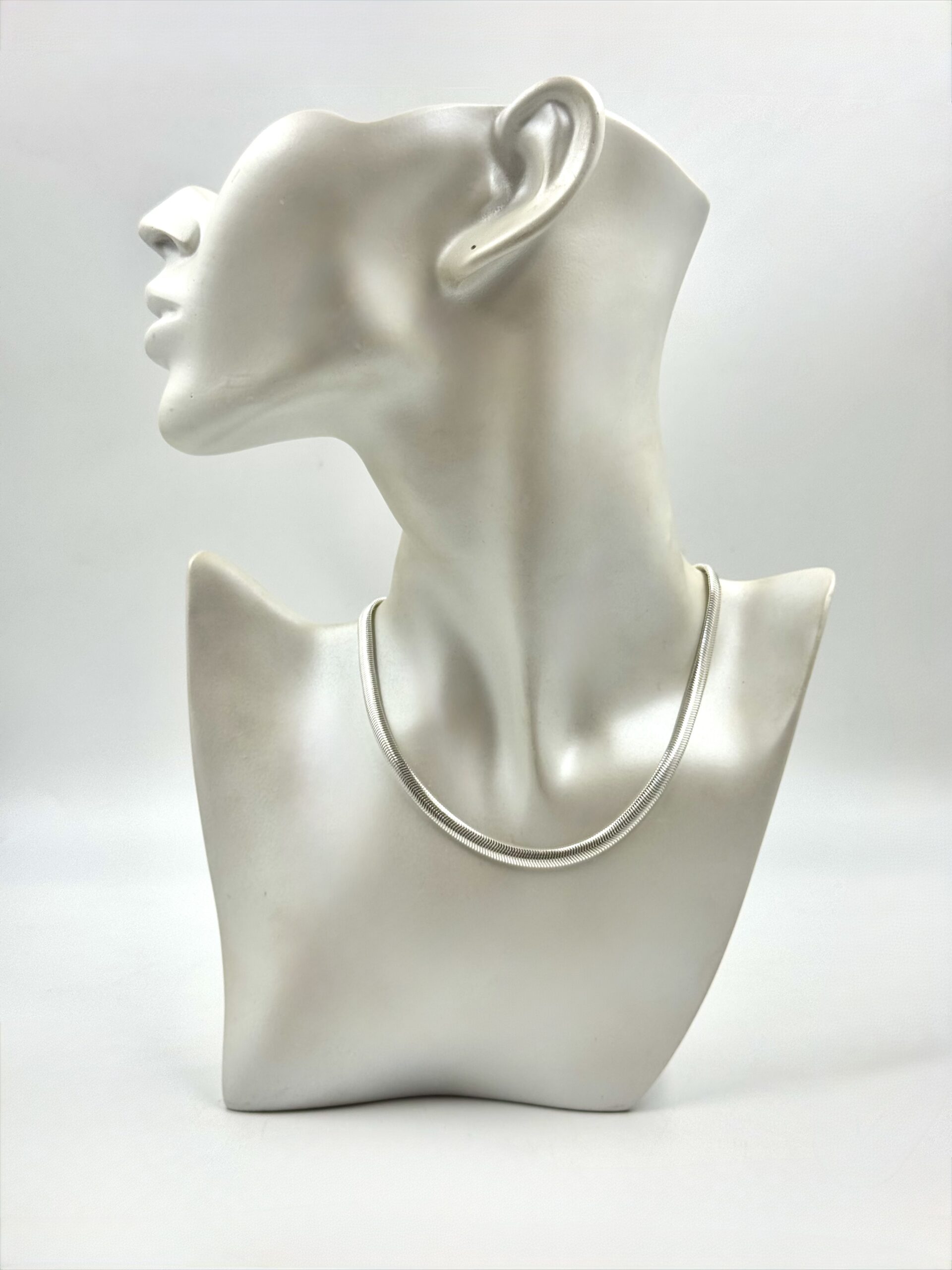 Colar Choker Antialérgico