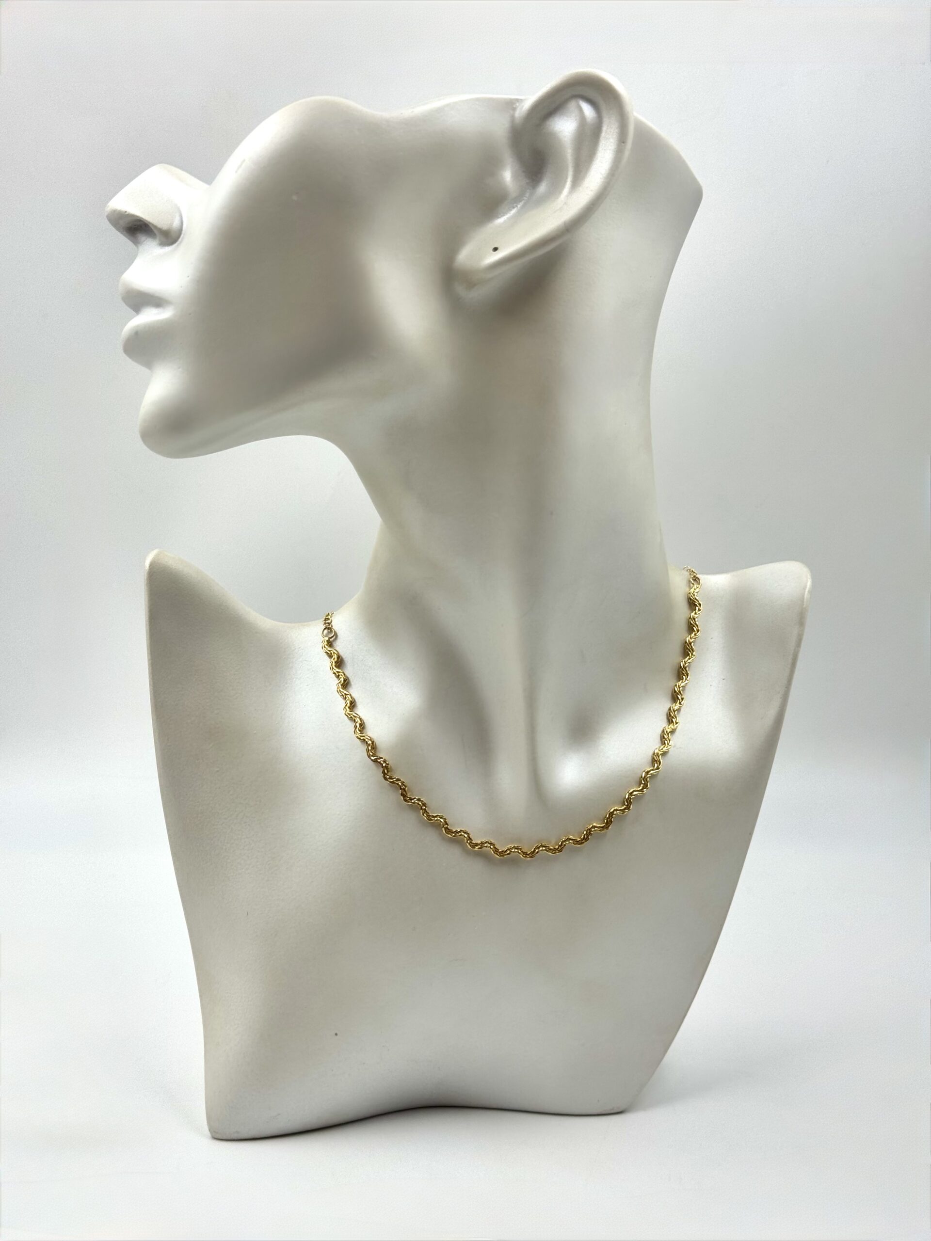 Colar Choker Ondulado